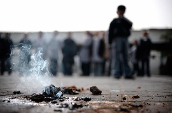 Gaza school white phosphorus