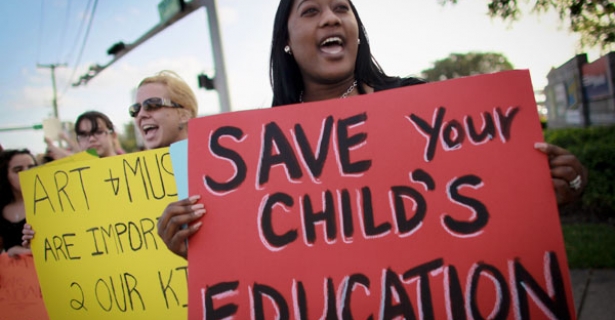 Protest against arts programs funding cuts