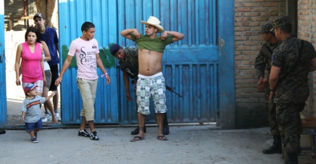 Honduran protesters