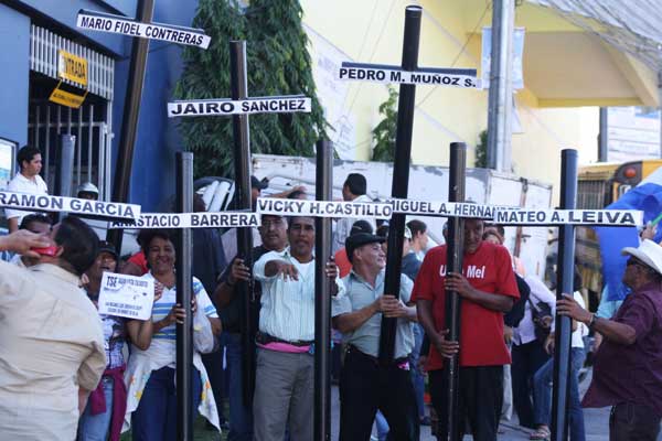 Honduran protesters