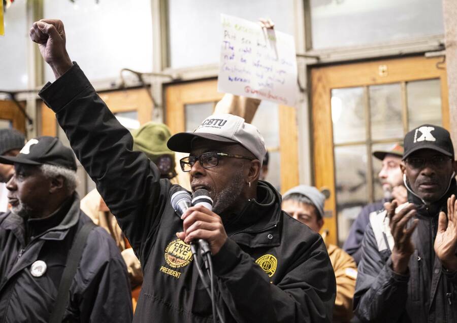 Here’s How Rail Workers Are Fighting On After Biden Blocked a National Strike (inthesetimes.com)