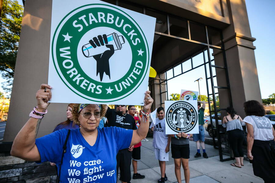 This Labor Day, Starbucks Workers Are Hosting ProUnion “SipIns